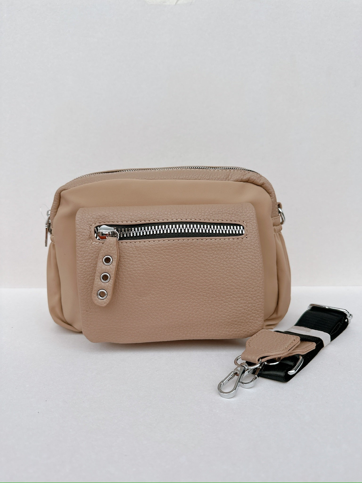 Bolso de Mano Ref: F8704